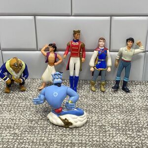 Disney Castle Replacement Pieces Kings‎ Alladin Genie Great Collection HG11